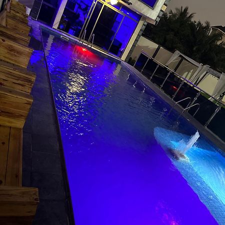 Northwold Hotel Sotuom エクステリア 写真